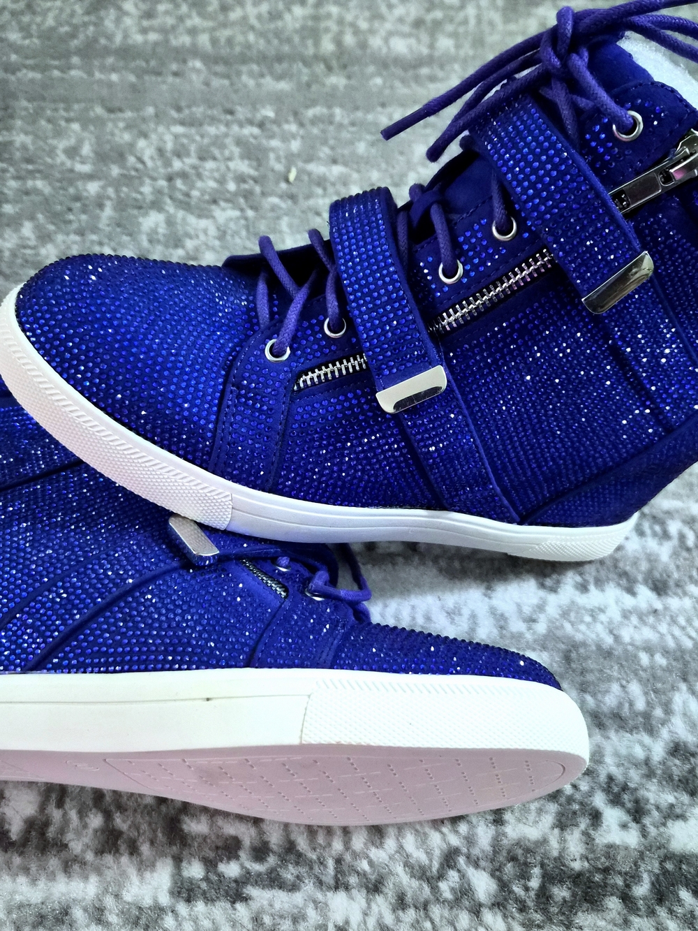 NwT Gorgeous Royal Blue Rhinestone Sparkly Wedge Sneakers - Picture 5 of 7